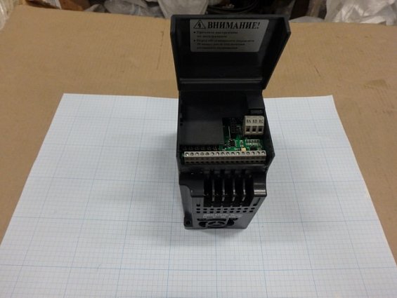 Преобразователь частоты INNOVERT ISD152U43b ISD152U43b1504514406 вход 3фазы 380В 50/60Гц