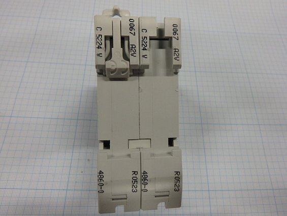 Выключатель автоматический 24335she c60n 2П 6A C MERLIN GERIN Schneider Electric Франция