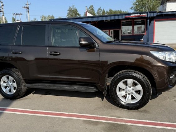 Автомобиль TOYOTA LAND CRUISER 150 PRADO 2017г 250000км ПОЛНЫЙ ПРИВОД двигатель 1GD 8229027 шасси