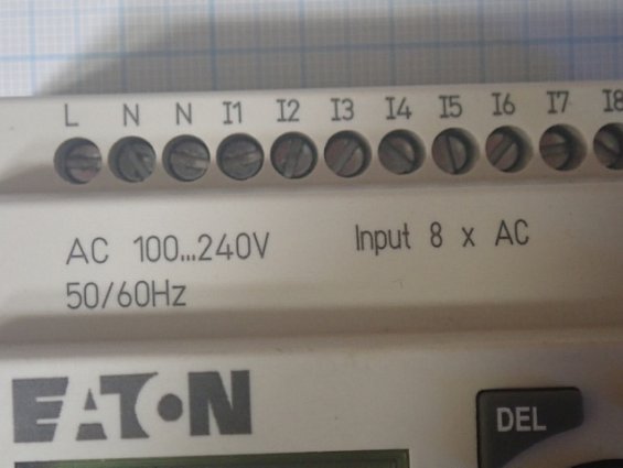 Программируемое реле EATON Moeller easy512-AC-RC10 БЫВШЕЕ В УПОТРЕБЛЕНИИ