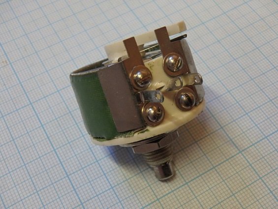 Резистор переменный проволочный ППБ-15Д Мощность 15Вт. R=1 кОм. +-5% ОЖО 468555ТУ 1985г.в.