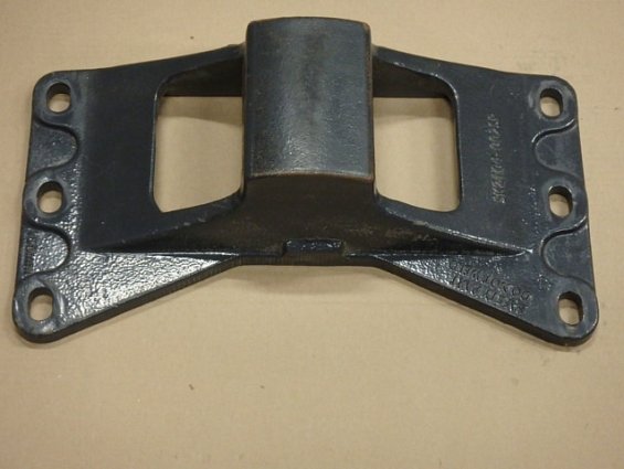 Опора седла седельного тягача JOST sk2104-002sp H=150mm лапы 4200021100 et-r0012298 daf xf105