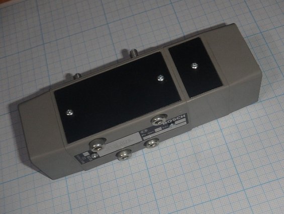 Пневмораспределитель bosch 0-820-227-002 0820227002 Pe max.10bar pilot valve