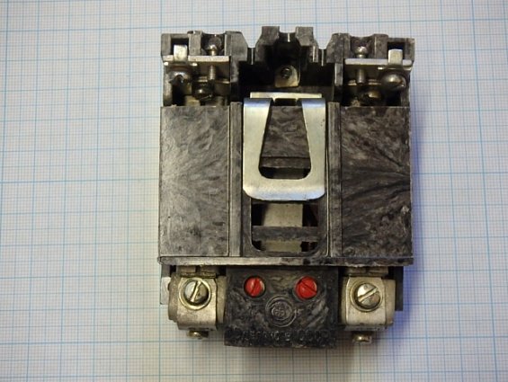 Реле ТРН-10А УХЛ4 ~660В 1,25A 1987г.в. ТУ 16-523.600-81 двухполюсное тепловое токовое