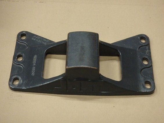 Опора седла седельного тягача JOST sk2104-002sp H=150mm лапы 4200021100 et-r0012298 daf xf105