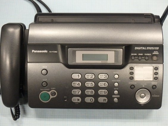 Факсимильный Аппарат Panasonic KX-FC962RU 220-240В 50/60Гц 1.2А Сделано в Малазии БЫВШИЙ В УПОТРЕБЛЕ