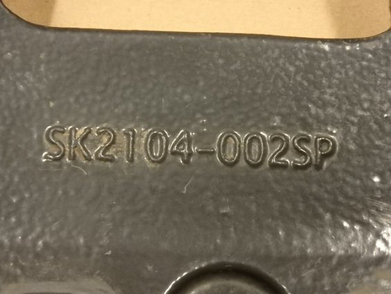 Опора седла седельного тягача JOST sk2104-002sp H=150mm лапы 4200021100 et-r0012298 daf xf105