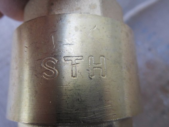 Клапан обратный латунный для воды STH 10306 NY 1 1/4" ДУ32 DN32 РУ16