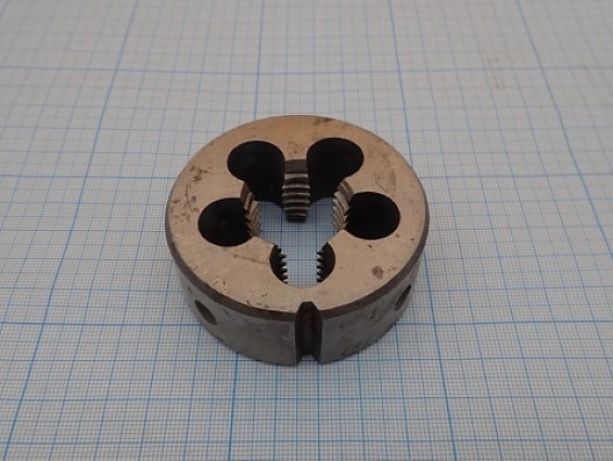 Плашка М27х3 D=65 мм