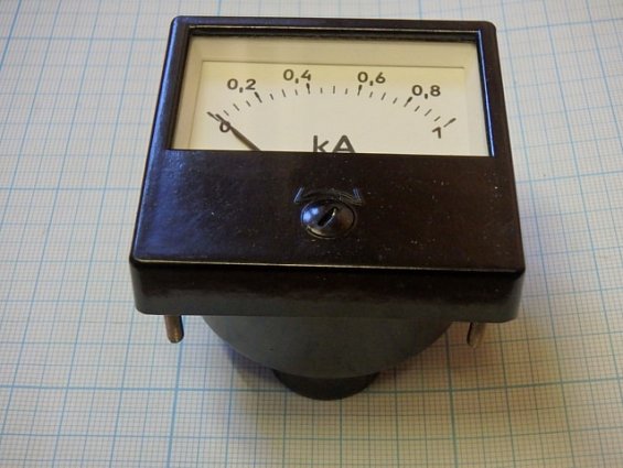 Амперметр М1001 шкала 0-1кА НШ75mV Класс точности 1.5 1985г.в СДЕЛАНО В СССР ТУ24-04.4079-62