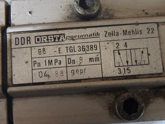 Пневмораспределитель Wegeventile DDR ORSTA-pneumatik pneumatikventil b8-522e522 B8-E