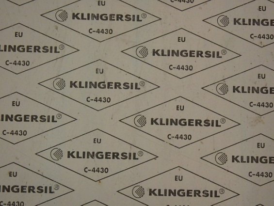 Уплотнительный материал KLINGERSIL КЛИНГЕРСИЛ c-4430 2мм 2х2000х1500мм с небольшим дефектом