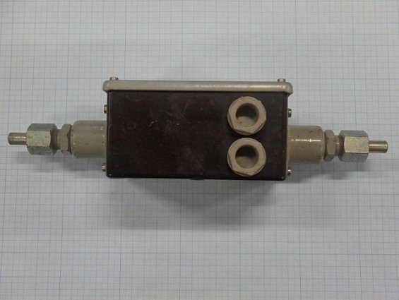 Реле давления дифференциальное Danfoss RT260А 2хG3/8 017D002166 дифференциал 0.30bar