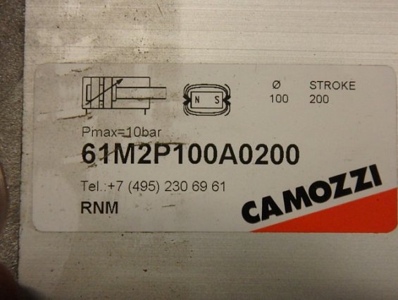 Пневмоцилиндр CAMOZZI 61M2P100A0200 давление Pmax=10bar диаметр поршня штока Ф100мм
