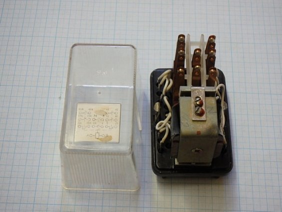 Реле промежуточное РПУ-2 51620 У3Б IP40 -12В 6/2 6НО 2НЗ шесть нормально открытых разомкнутых контак