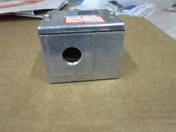 Датчик реле давления e1hh90p6pls e1h-h90-p6-pls 0.21...6bar BARKSDALE-PRESSURE SWITCH 3-90/PSI 10/10