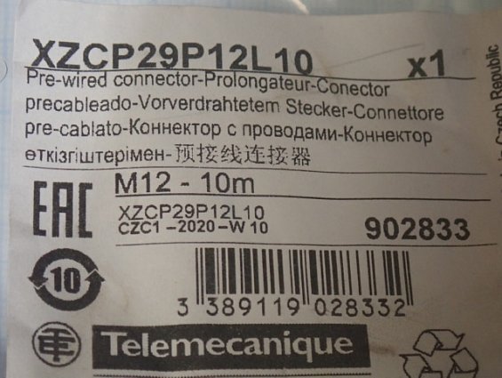 Кабель с коннектором Telemecanique XZCP29P12L10 M12-10m 902833