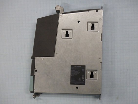 Модуль SIEMENS 6SL3040-1MA00-0AA0 CU320-2 DP НОВЫЙ БЕЗ ОРИГИНАЛЬНОЙ УПАКОВКИ