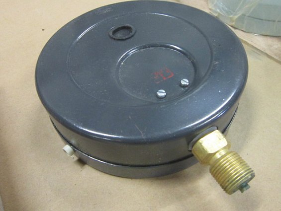 Манометр МП4-У 0-60kgf/cm2 кл.т.1.5 диаметр корпуса Ф160мм IP40 М20х1.5 РШ У2