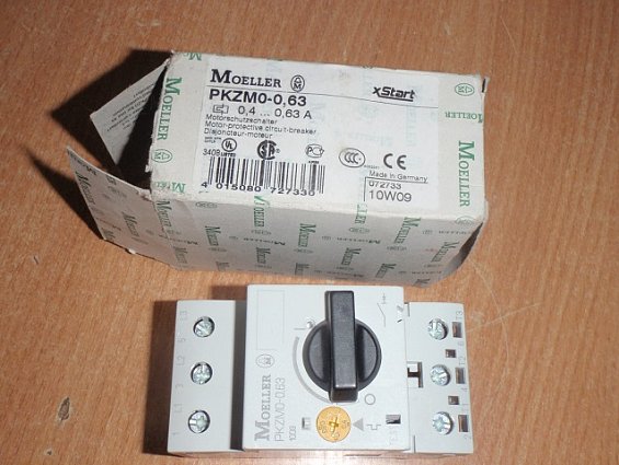 Выключатель автоматический Moeller EATON PKZM0-0,63 0,4-0,63A 690VAC 3-х полюсный отключающая способ