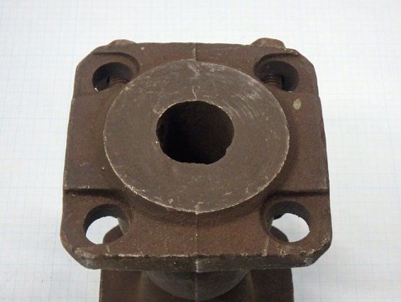 Клапан обратный 16кч9п Ду32 Ру25 чугунный подъемный фланцевый