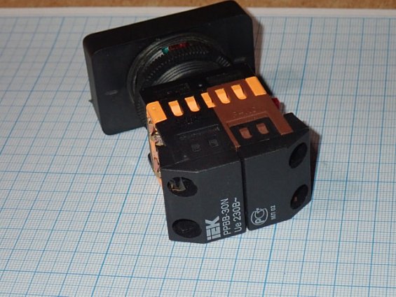 Кнопка iEK PPBB-30N Ue230В~