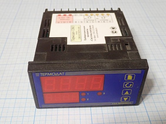 Регулятор температуры ПИД-регулятор Термодат-128К5-Н/1УВ/2Р/1А/485 0.25%