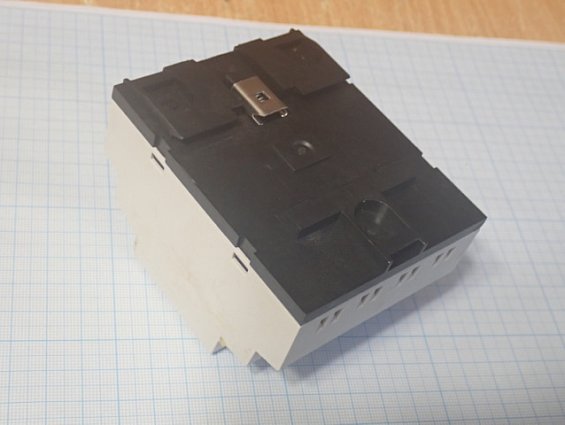 Программируемое реле EATON Moeller easy512-AC-RC10 БЫВШЕЕ В УПОТРЕБЛЕНИИ