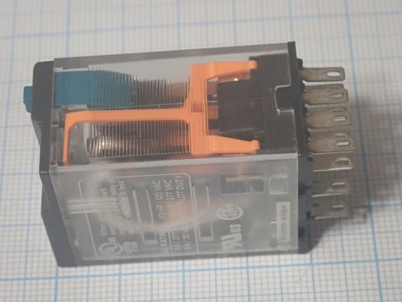 Реле Schneider Elecric RXM4AB2BD 24VDC 6A/250VAC IEC61810-1