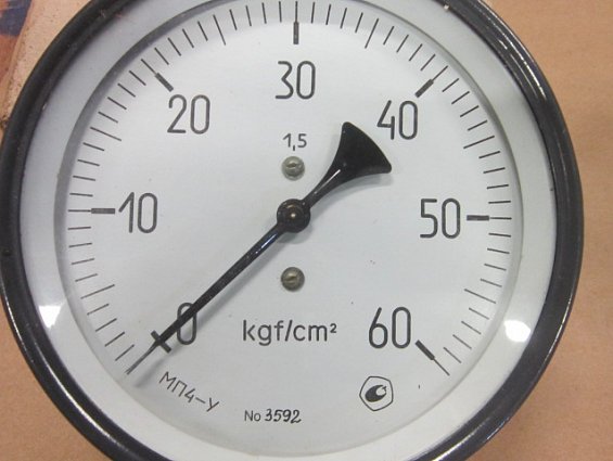 Манометр МП4-У 0-60kgf/cm2 кл.т.1.5 диаметр корпуса Ф160мм IP40 М20х1.5 РШ У2