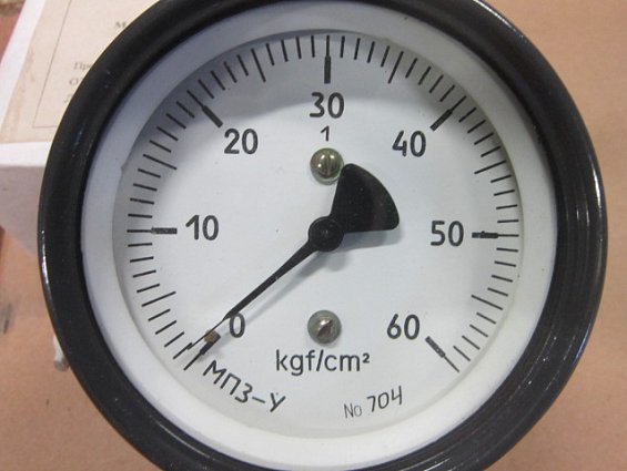 Манометр МП3-У 0-60kgf/cm2 кл.т.1.0 диаметр корпуса Ф100мм IP40 М20х1.5 РШ У2