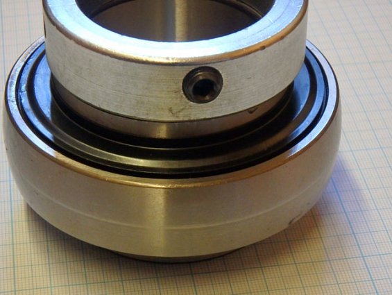 Подшипниковый узел SKF YEL 211-2F ITALY