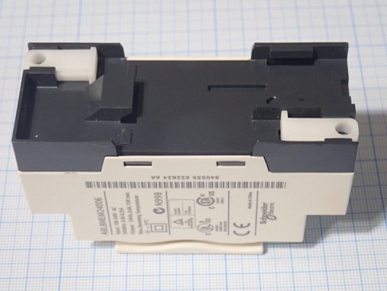 Блок питания Telemecanique ABL 8MEM24006 100-240VAC 24VDC 0.6A