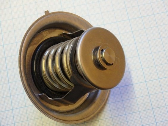 Термостат WV75m-82a +82C оригинальный номер mitsubishi me014340