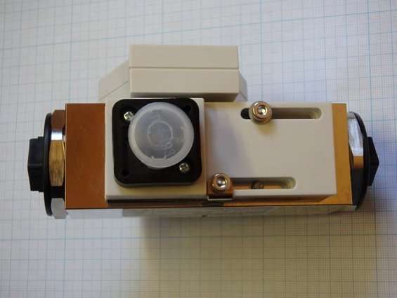 Реле потока HD2FO1-025GM008-959066 GHM-HONSBERG SENSECA 0.5...8 l/min 120VAC 0.18A 5VA Made in Germa