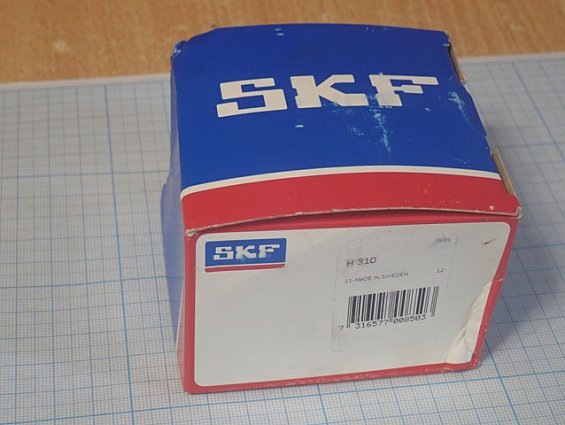 Втулка SKF H310 11-MADE IN SWEDEN закрепительная с гайкой и шайбой
