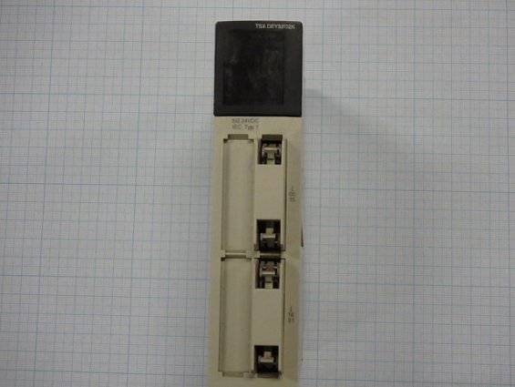 Контроллер Schneider Electric TSXDEY32D2K SN:21062502578 БЫВШИЙ В УПОТРЕБЛЕНИИ