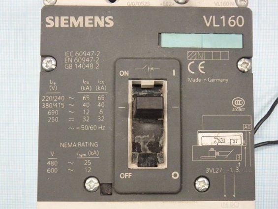 Выключатель автоматический Siemens VL160 160А трехполюсный 3VL2716-1AA33-0AA0