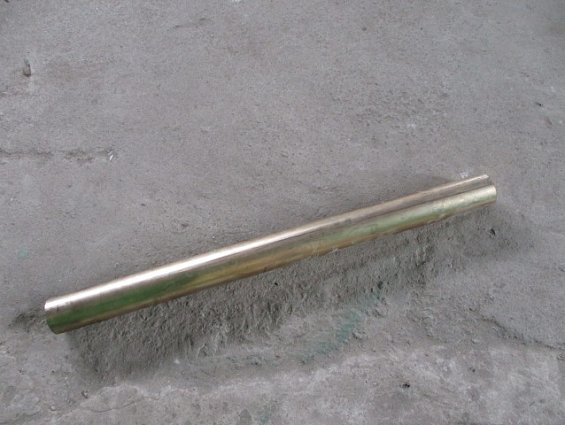 Пруток бронзовый круглый БраЖ9-4 Ф75мм ГОСТ24301-93 длина прутка 950мм вес одного прутка 30.3кг