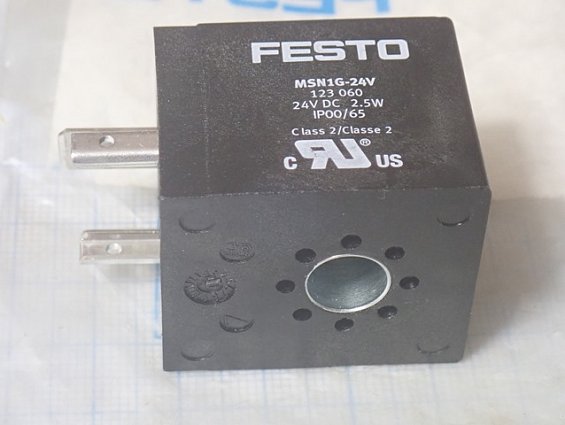 Катушка соленоид FESTO MSN1G-24V 123060 24VDC 2.5W IP00/65 вес-0.08кг габаритный размер 60х40х40мм ц