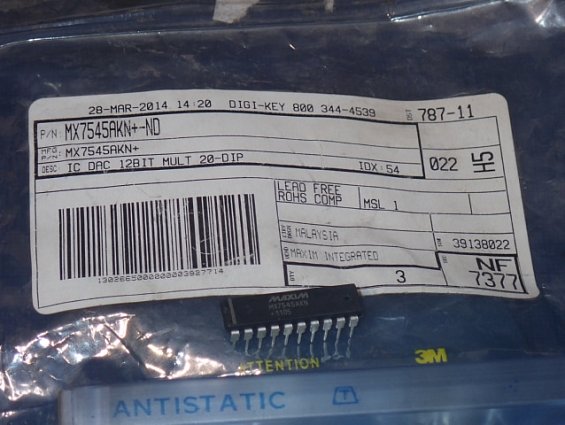 Микросхема MAXIM MX7545AKN+