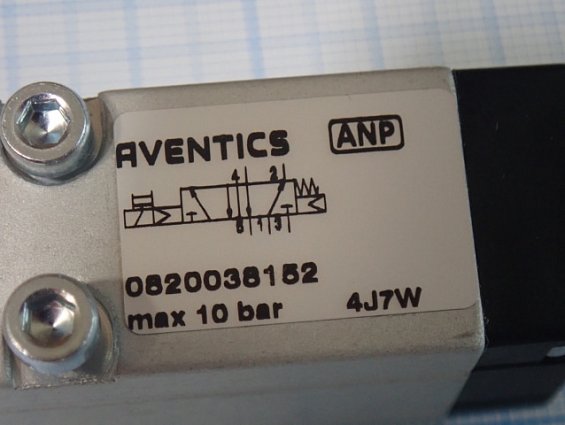 Пневмораспределитель AVENTICS 0820038152 R422002730 24VDC 0...10bar 2W