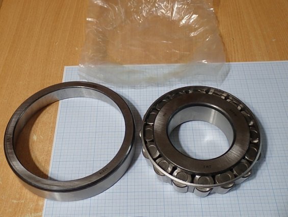 Подшипник ZWZ 30318